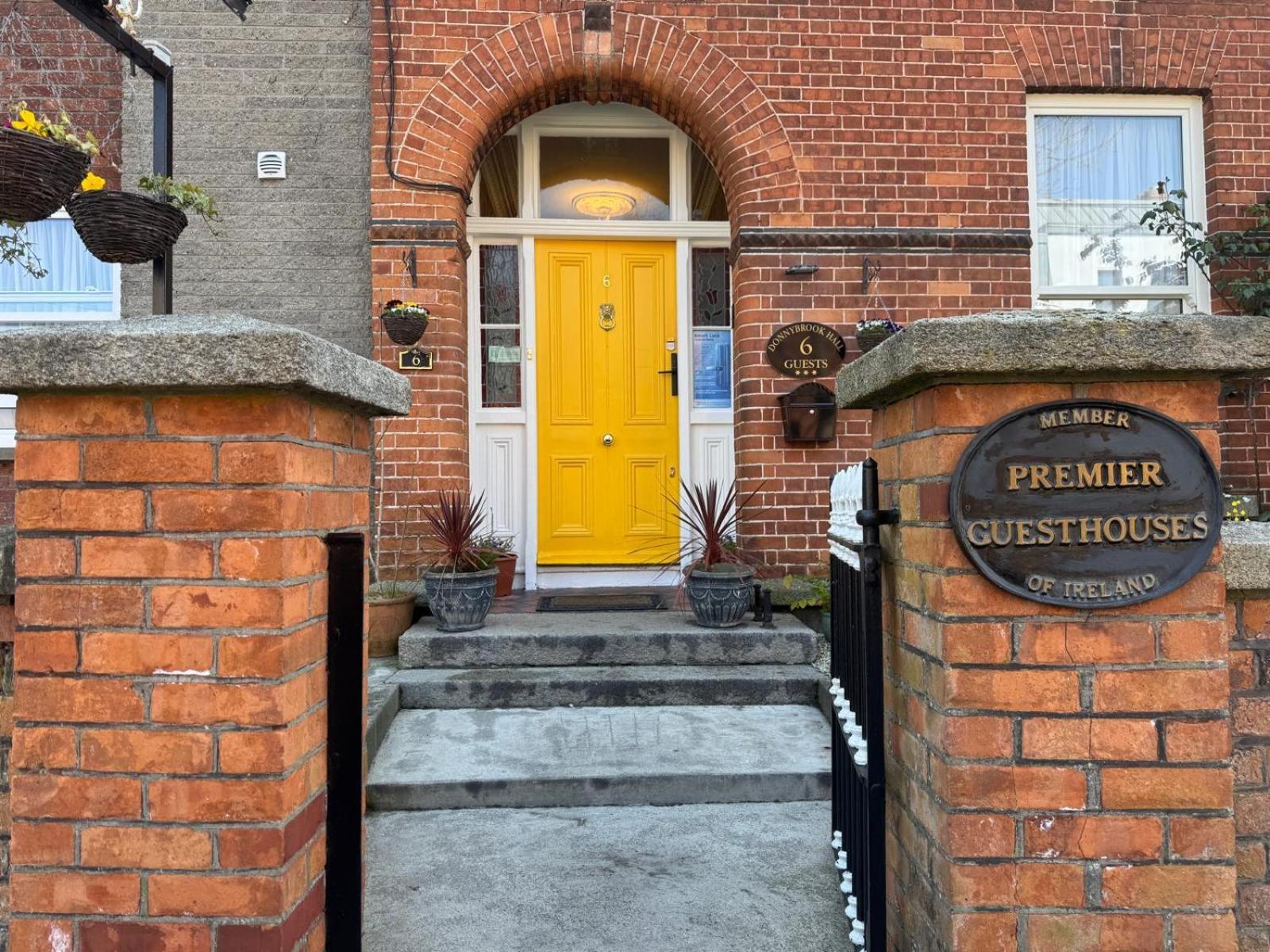 Donnybrook Hall — Photos 1